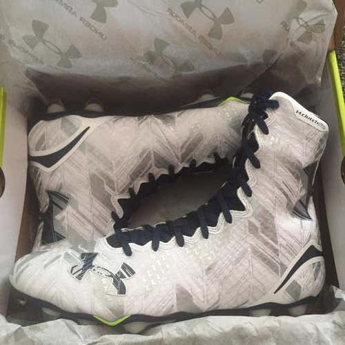 Under Armour Highlights. Navy/White. Size 10.5