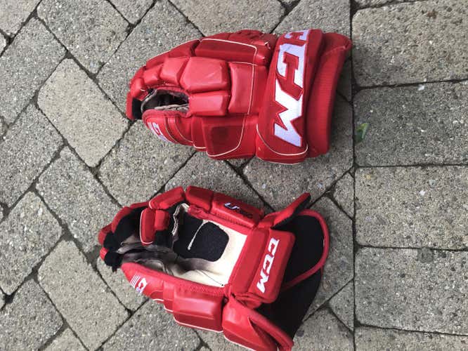 Men's 14" Red CCM U Plus Gloves