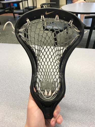LN Nike Legacy U with Stringking 2s