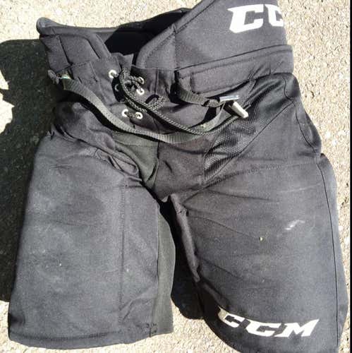 CCM HP30 Large (Quebec Ramparts)