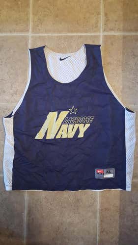Navy Lacrosse Pinnie Reversible