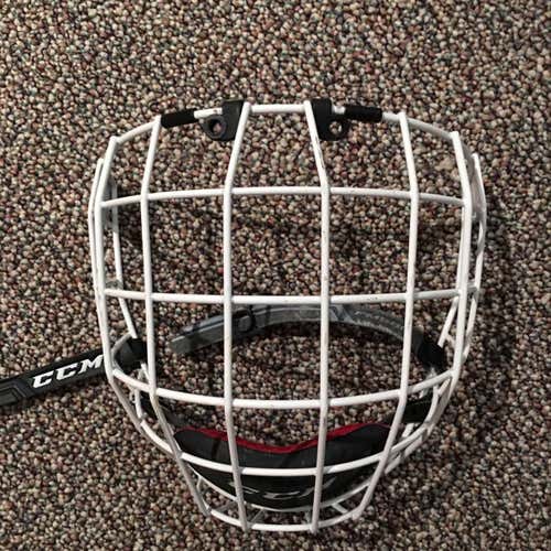 Large CCM FM580 White Cage