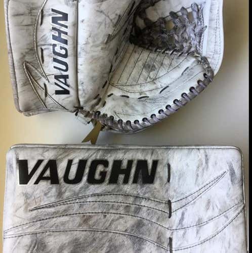 Vaughn V6 Pro Glove & Blocker Set - All white