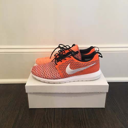 Roshe Random Yarn Size 12