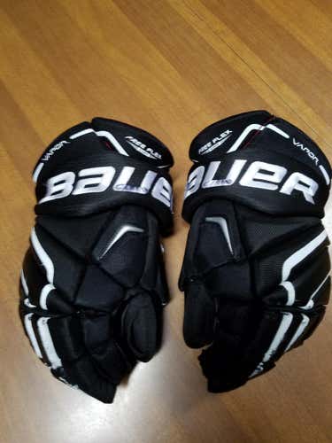 Bauer Vapor x100