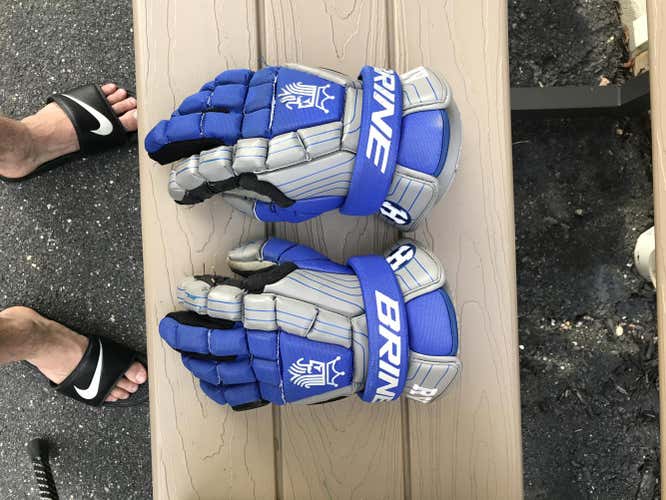 Brine Superlight gloves