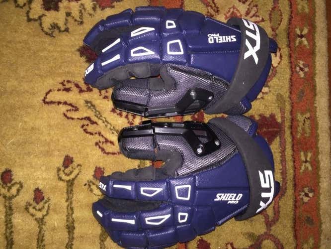 ***NEW*** STX Shield Pro Goalie Gloves