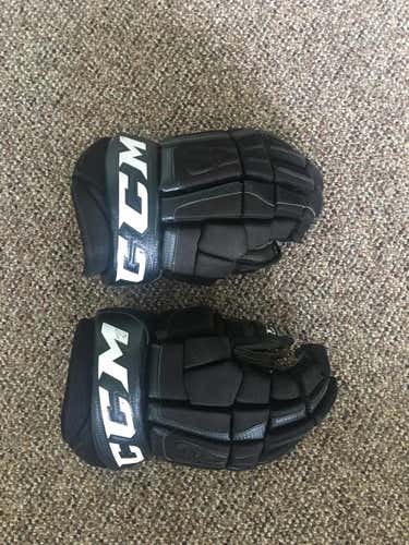 CCM U+ Gloves