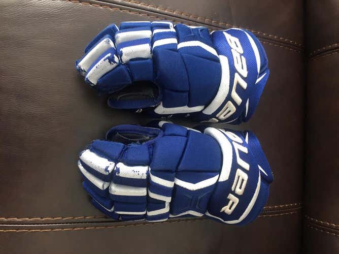 Hockey Gloves