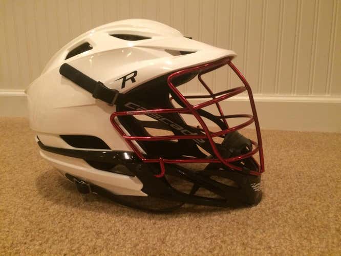 White and Black Cascade R with Red Face Mask