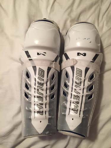 Bauer nexus 8000 shin pad size 13