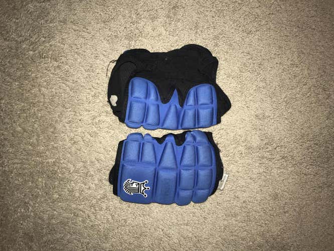Brine Lopro Elbow pads