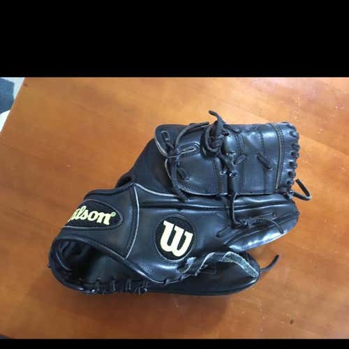 Wilson A2000 CK22 11.75 Barely Used