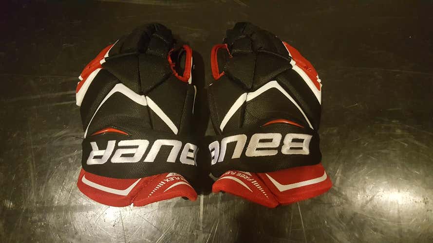 Bauer vapor x900 gloves