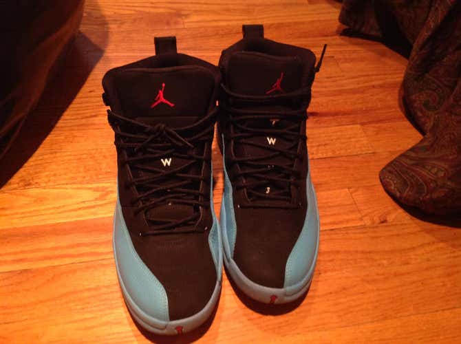 Jordan 12 gamma blue size 11/with box
