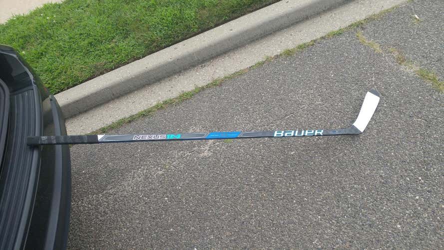 Bauer Nexus 1N LH Pro Stock 87 Flex Stick w/ Grip