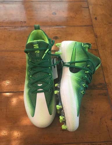 New Nike Untouchable Pro Green Cleats Size 10
