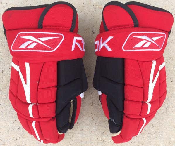 Reebok 10K 14" Pro Stock Hockey Gloves Carolina Hurricanes 2532