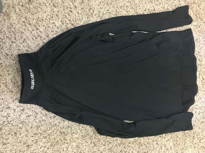 Bauer Apparel with built in Neck Guard Size Senior Large