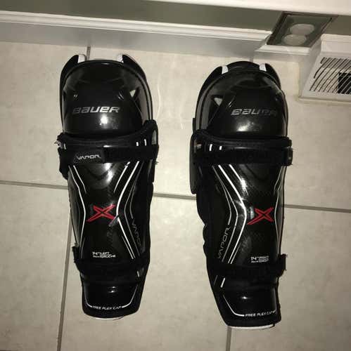 Brand New Bauer 1x Shin pads