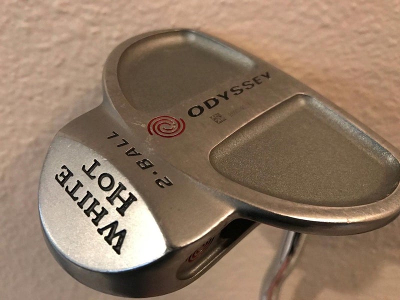 Odyssey White Hot 2-Ball 35-inch putter