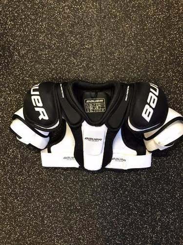 Bauer Pro Shoulder Pads