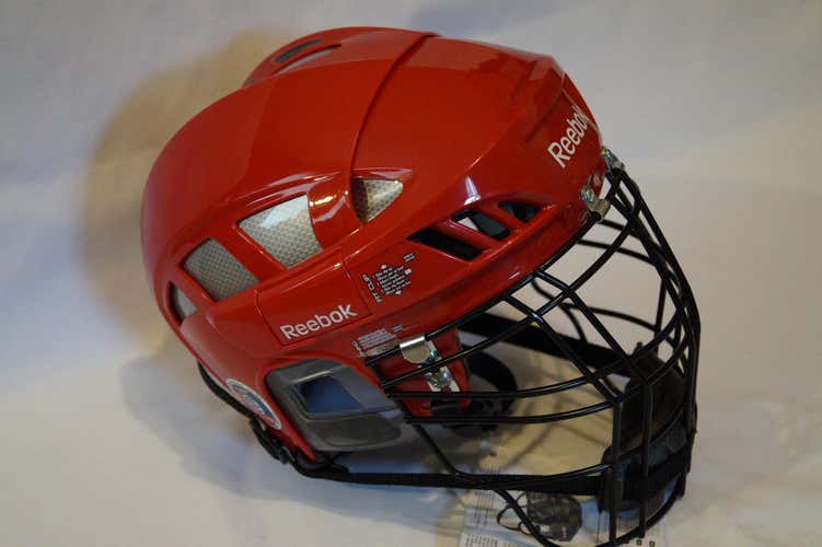 "BNWT" Red Reebok Adult Box Helmet with "new" Black Max Lax Facemask