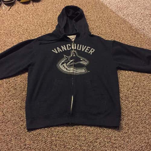 Vancouver Canucks Zip-Up Hoodie