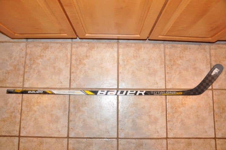 Bauer TotalOne NXG Stick