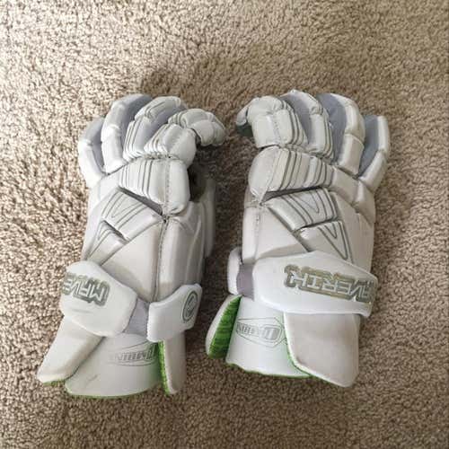 All White Maverick Gloves