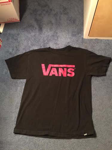 Black Vans Shirt Size Adult Medium