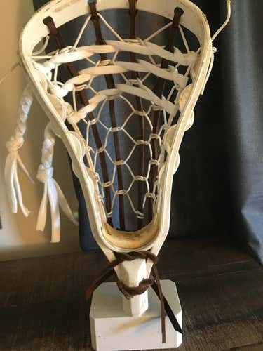 Og deBeer shockwave strung with a men's traditional
