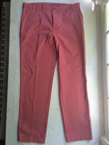 Men's  Izod Chino Pants Size 34 Waist 30 Length
