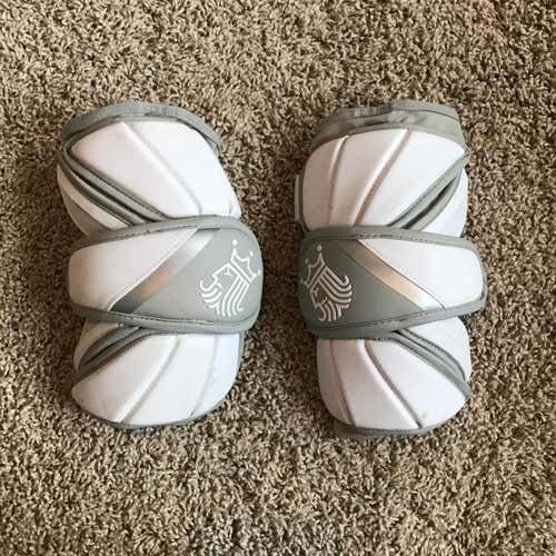 Brine King V Arm Pads