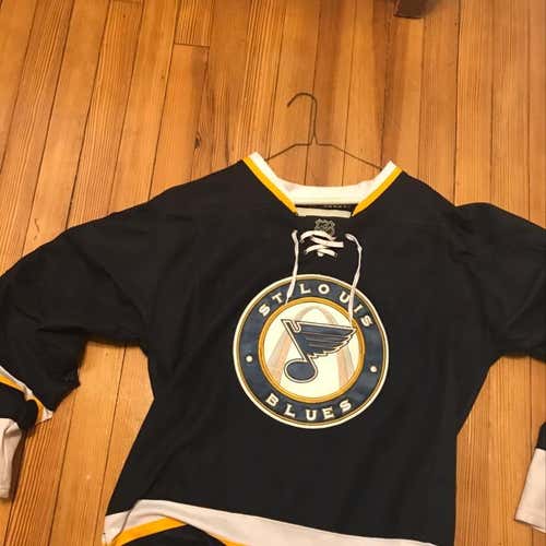 Tj Oshie Blues Jersey