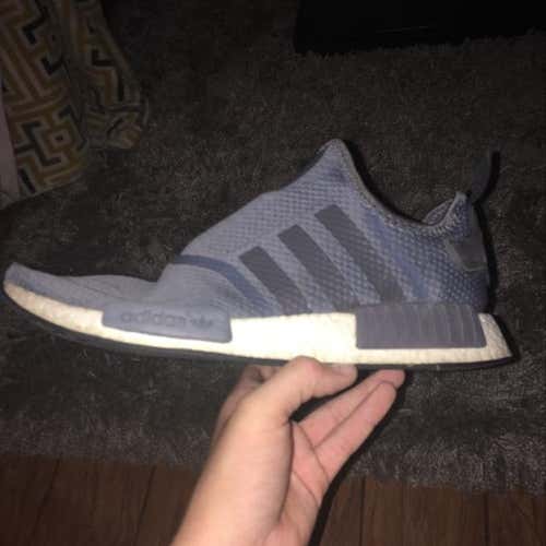 Nmd R1 Missing Laces