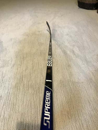 Bauer Supreme 1S - 87 flex, P88 (Kane) Curve, Pro Stock, 4 inch extension, Quinnipiac logo.