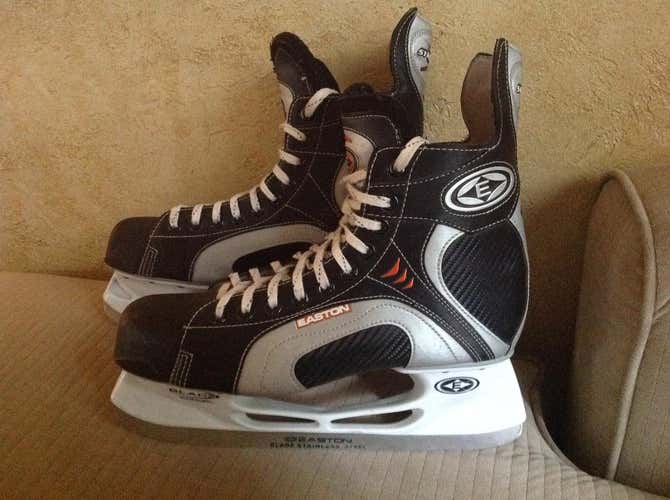 Easton Synergy 200 like new