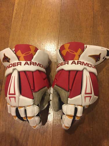 Calvert Hall Command Pro Lacrosse gloves