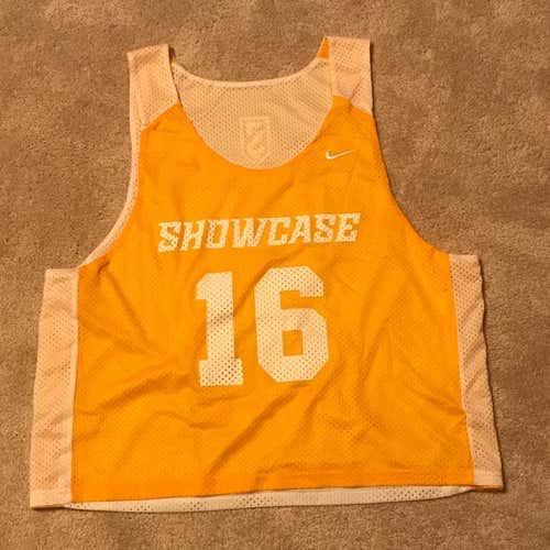 Philly Showcase Pinnie
