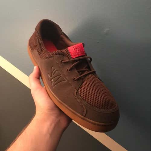 Brand New Warrior Coxswain Size 12 Brown