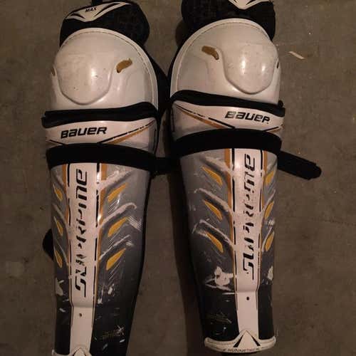 BAUER SUPREME SHIN GAURDS 14"