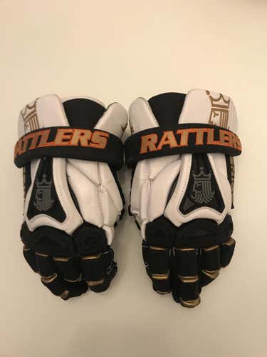 Game Worn Custom Rochester Rattlers Gloves - Brine King V - 13"