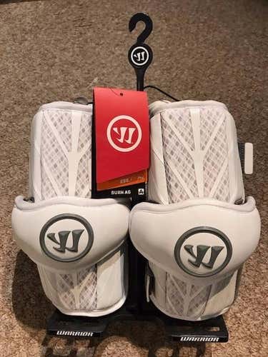 NEW! Warrior Burn 15 Lacrosse Arm Guards (medium)