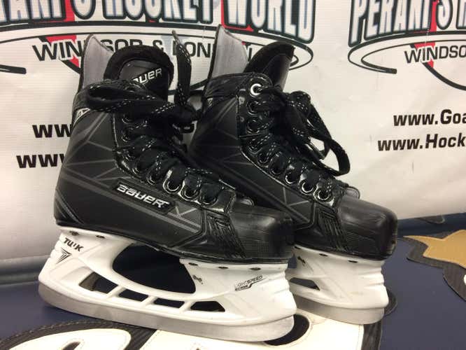 Bauer Supreme S160 LE Junior Skates - Size 2D - Lightly Used