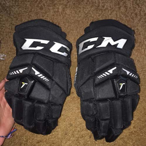 CCM Tacks 6052 Gloves Size 15