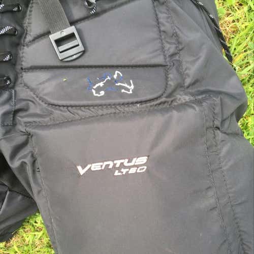 Vaughn Goalie Pants (Senior/Large) In Black And Red