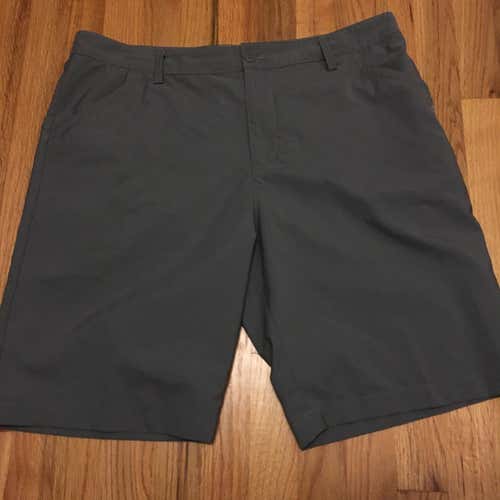 (NEED GONE) Adidas Golf Shorts