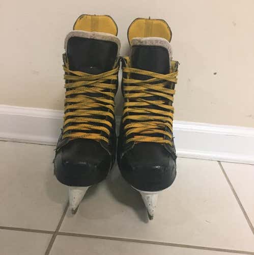 Bauer Supreme s150 Size 8 Skates