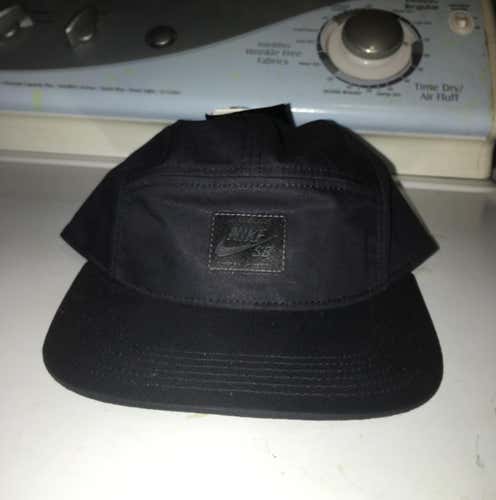 Nike SB 5 Panel Hat